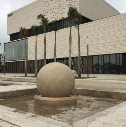 Xingyan Stone Sculpture는 Zhuhai의 중국 본토에서 가장 큰 Feng Shui Ball을 만듭니다.