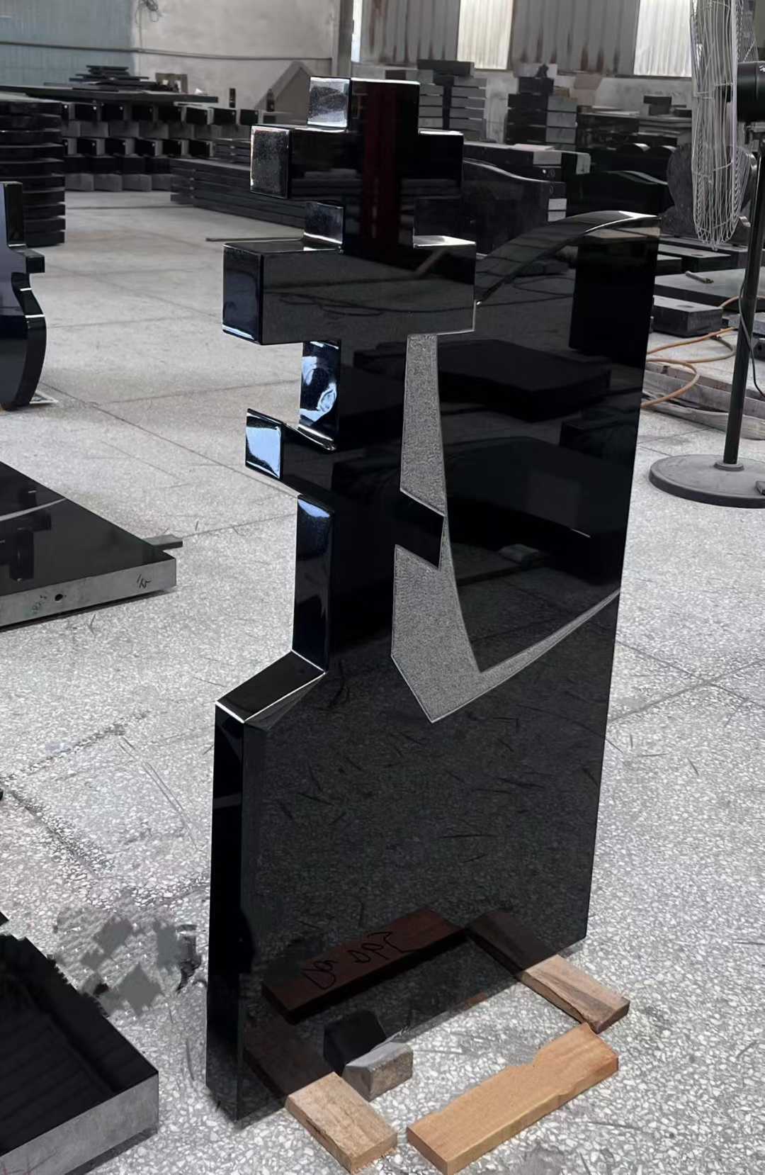 Xingyan 창의적 기하학 검은 묘비